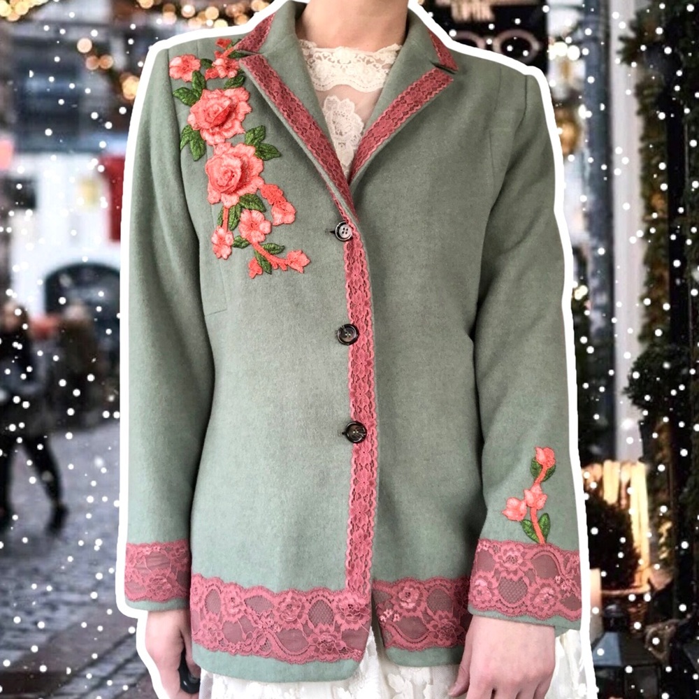Upcycled Vintage Mint Green Wool Blend Coat with Coral Blooms and Lace, Size 10